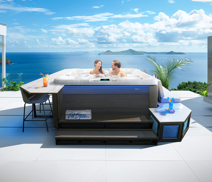 Calspas hot tub being used in a family setting - Santarosa